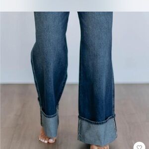 Wide-Leg Cuffed Jeans in Dark Blue Denim